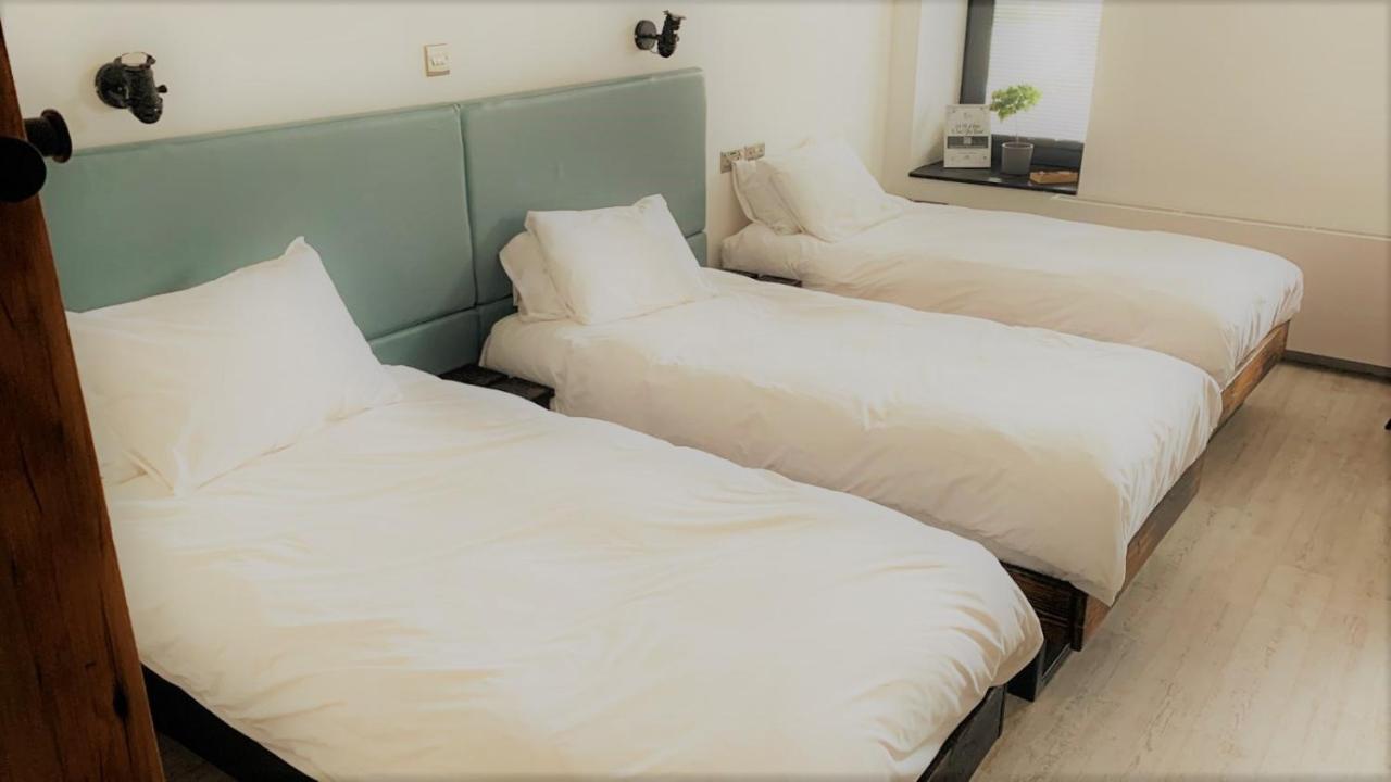 Cardiff Arms Bistro & Hotel Treorky Экстерьер фото